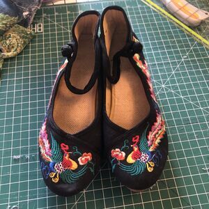 Chinese Embroidered Black Retro Breathable Round Toe Wedge Heels 250mm Size 9